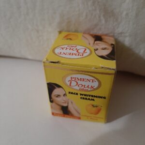 Piment doux plus face whitening cream